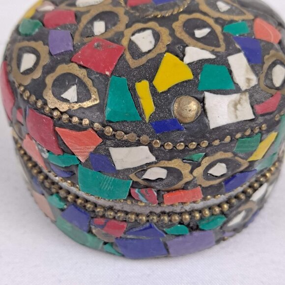 Set of 2  Round Trinket Boxes Multicolor Stone Covered Removable Lids Handmade - Picture 5 of 10